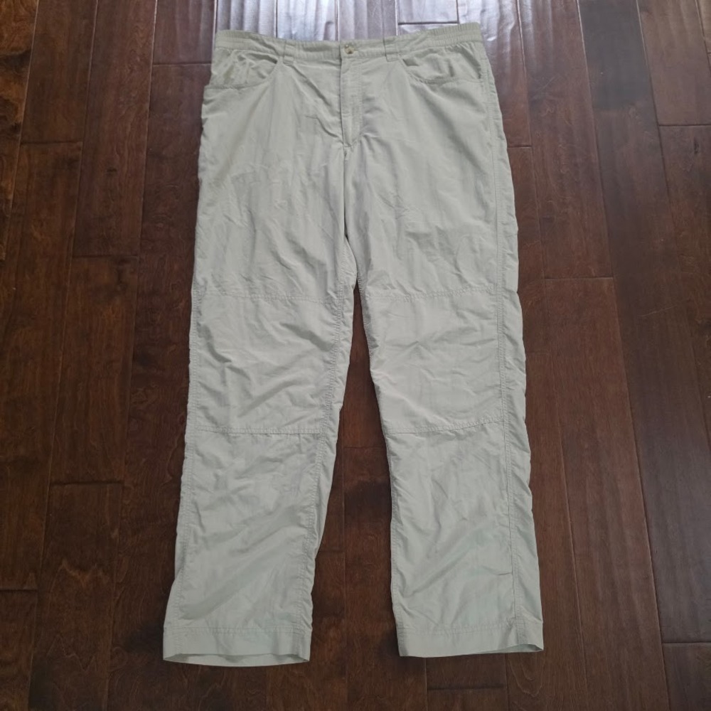 Patagonia Mens XL Khaki Tan Liightweight Hiking Tek Pants Nylon Gi II